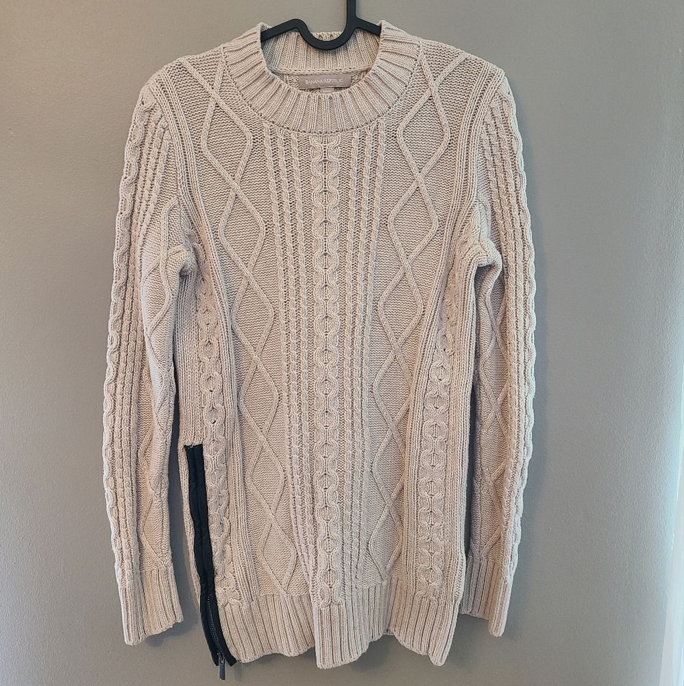 Banana Republic Sweater